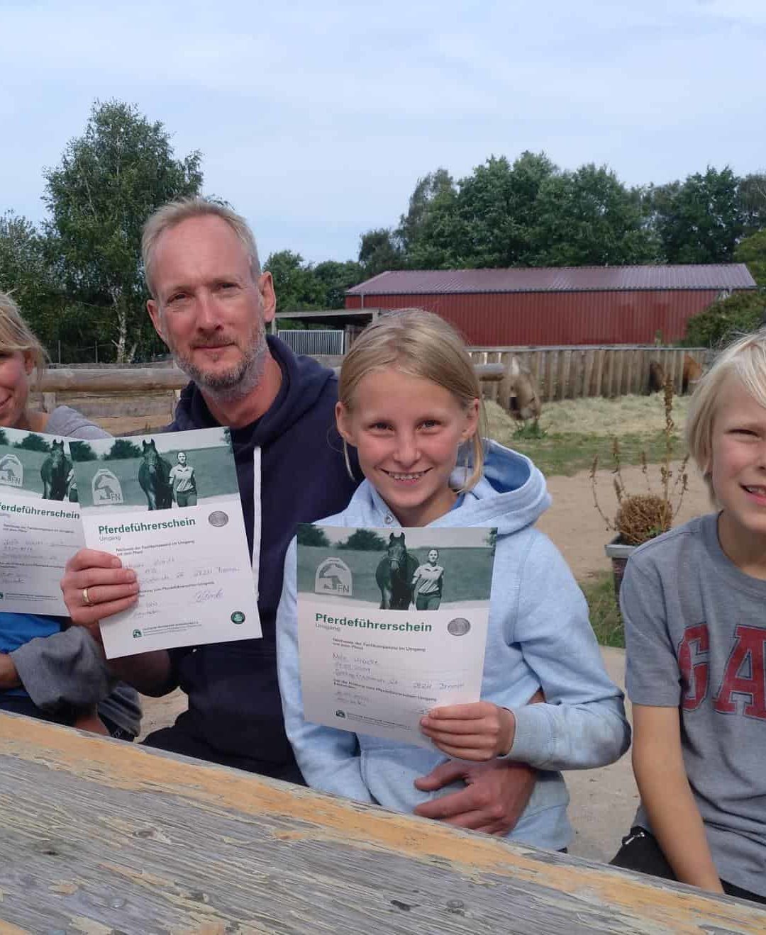 Pferdeführerschein erfolgreich bestanden